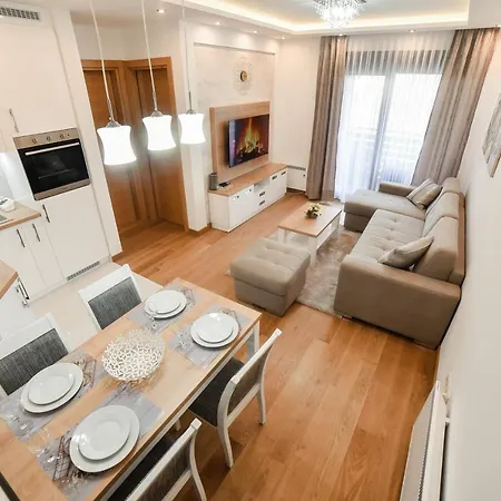 Mount Nesic Apartment
