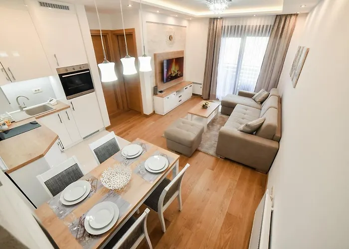 Mount Nesic 아파트