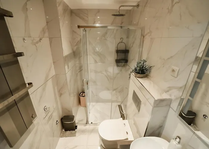 Mount Nesic 아파트 *